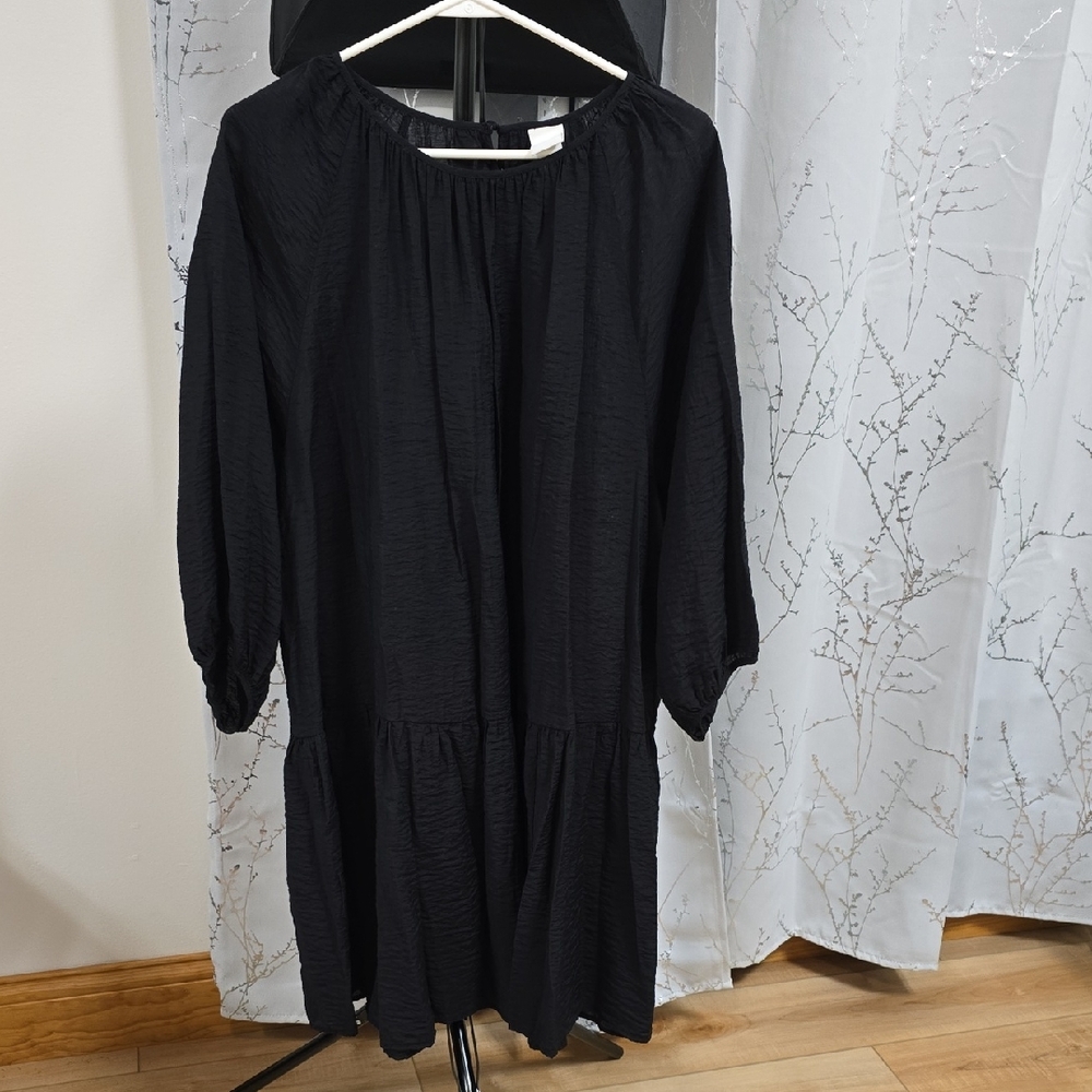 H&M Black Long Sleeve Tiered Dress